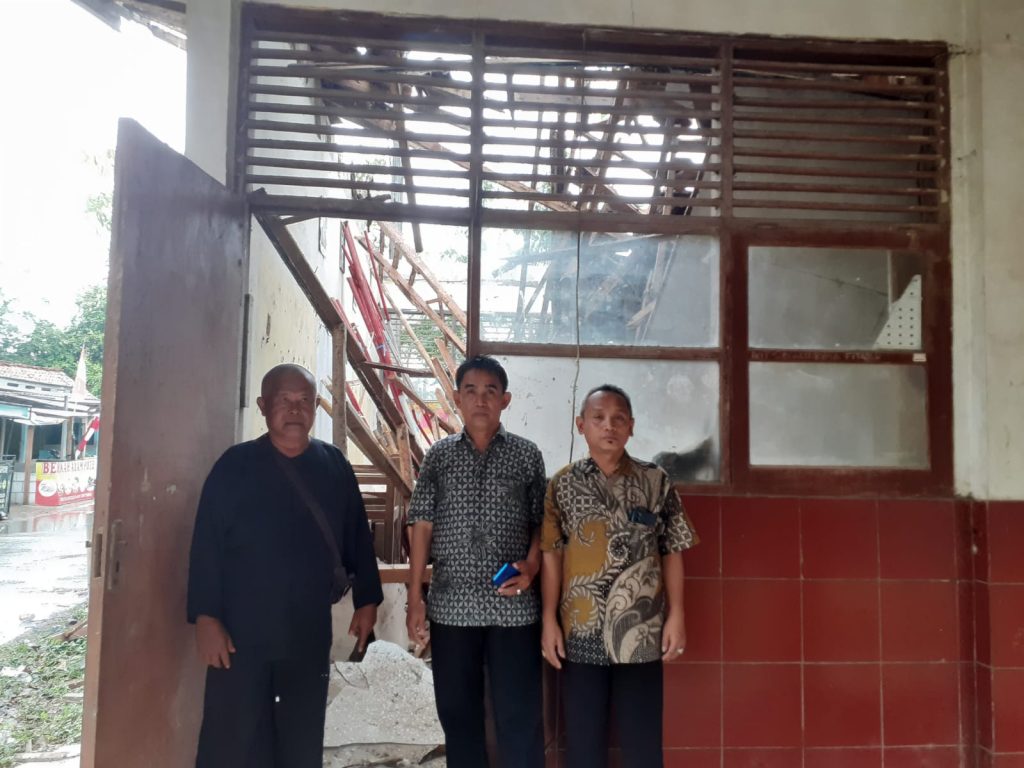 Fakta Robohnya Gedung SD di Karawang, Sudah Rusak Sejak 2020, Dianggarkan 2023
