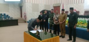 Sah, Ketua DPRD Diganti, Riski Ramadhan Hasibuan Tidak Terlihat Hadir