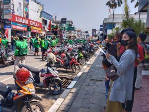 Warga Purwakarta Dukung Aksi Ojol Ikut Demo Kenaikan BBM