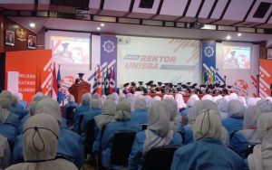 Jumlah Pendaftar Naik, Kali Ini Unisba Lantik 2.378 Mahasiswa Baru