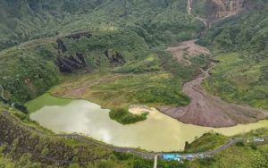 Lereng Gunung Galunggung Longsor, Suara Gemuruh Terdengar Hampir Setiap Hari