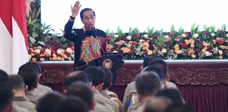 Presiden Jokowi bertemua perwira tinggi Polri