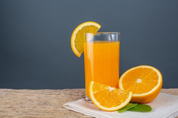 Manfaat mengkonsumi buah jeruk.