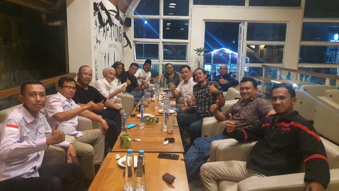 Pertemuan Relawan Jabar Juara di kota Bandung