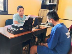 Iming-iming Kerja di PT Metro Pearl Indonesia, Puluhan Warga Purwakarta ditipu Mantan Karyawan.