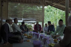 Berkunjung ke Ponpes Cireok, Ketua Komisi X DPR RI Tinjau Bantuan Rusunawa Asrama Santri