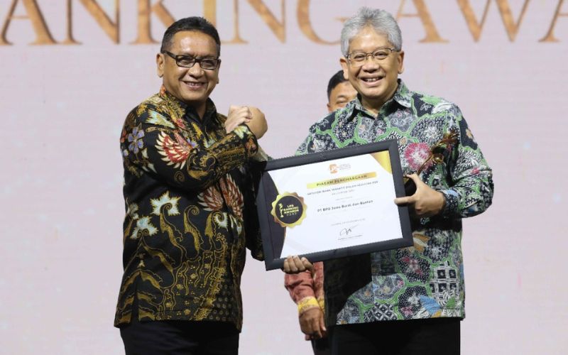 Bank Bjb Raih Banking Award