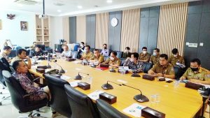 Pansus 8 Tinjau Fasilitas Sosial dan Umum di Kelurahan Kebonwaru