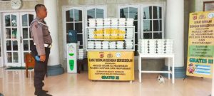 Polisi di Purwakarta Gelar Kegiatan Jumat Berkah Dengan Sedekah, Ini Tujuannya