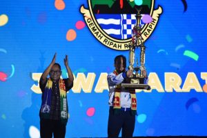 Jabar Hattrick Juara Umum Porwanas, Jadi Pemilik Tetap Piala Presiden