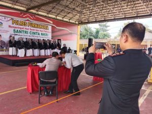 Ribuan Santri Ikuti Perlombaan LKBB dan Paduan Suara di Polres Purwakarta Untuk Meriahkan Hari Pahlawan