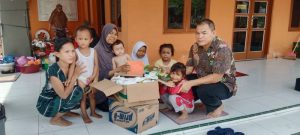 Dinsos Sergai Salurkan Bantuan Untuk Korban Banjir