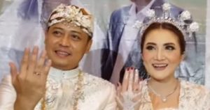 Tak Kuasa Menahan Tangis Saat Akad Nikah, Kiki Amalia Mengaku Sedih Karena 2 Hal Ini