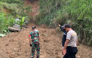 Data BPBD, 1.797 Warga Terpaksa Mengungsi Dampak Longsor di Gunung Anaga Purwakarta