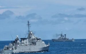 Pengamanan KTT, 14 Kapal Perang Siap Tempur Kelilingi Pulau Bali