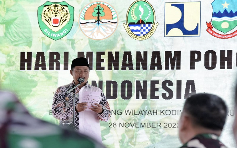 Wakil Gubernur Jawa Barat Uu Ruzhanul Ulum