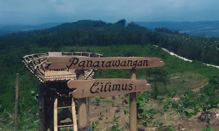 Tanjakan Cinta Purwakarta