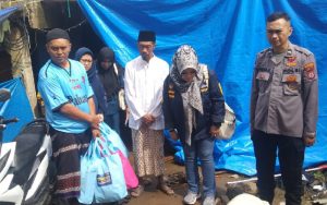 Warga di Lima Kampung Pacet Cianjur Ini dapat Sembako