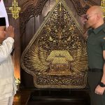 Deddy Corbuzier bersama Menhan Prabowo usai mendapat pangkat Letkol Tituler.