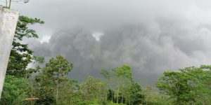 Erupsi Gunung Semeru