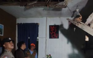 Satu Rumah Warga di Tasikmalaya Rusak Akibat Gempa Garut, BPBD: Atapnya Runtuh