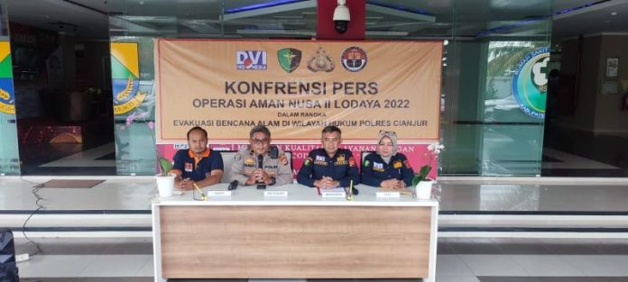 Jumpa pers, Tim DVI Polri berhasil identifikasi satu jenazah korban gempa Cianjur. (Foto: Humas Polres Cianjur)