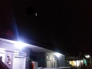 Begitu Indah, Inilah Fenomena Alam Bulan Sabit yang Terjadi di Cianjur