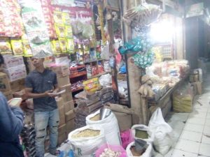 Jelang Akhir Tahun, Harga Bahan Pokok di Pasar Cipanas Cianjur Naik