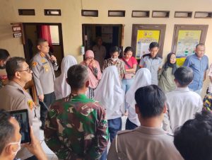 Polisi serahkan Pelajar Asal Subang yang Hendak Tawuran di Purwakarta