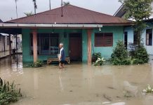 Banjir menerjang kawasan Serdang Bedagai.(ahmad).