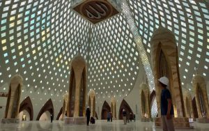 Segera Diresmikan, Ternyata Segini Kapasitas Masjid Raya Al Jabbar