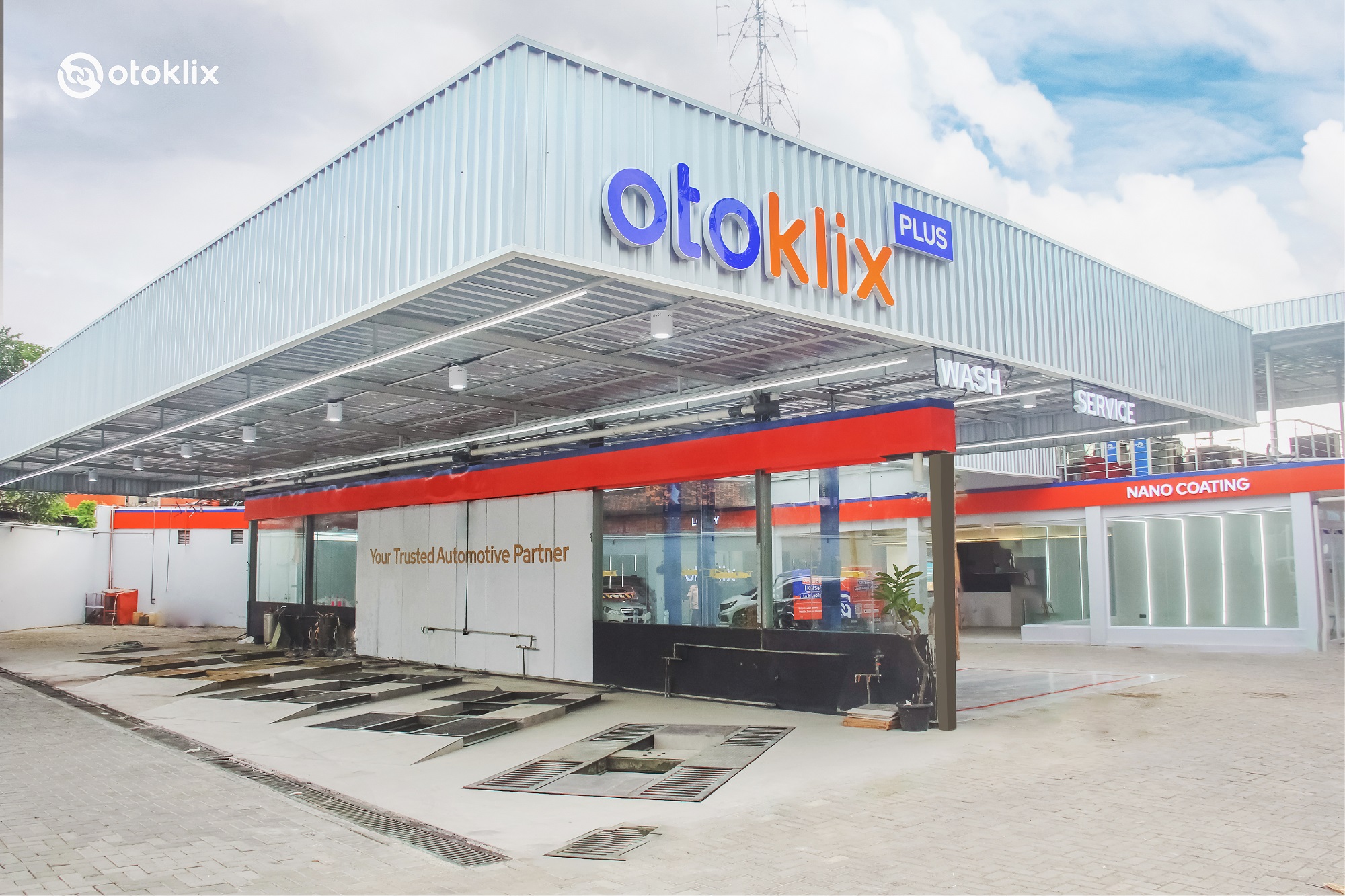 Bengkel Tune Up Terpercaya Untuk Mengatasi Mobil Ngebul (Foto: Otoklix)