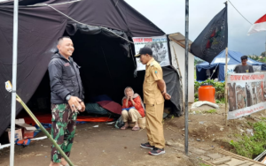 Wah, Warga Pacet Cianjur Masih Mengungsi di Tenda
