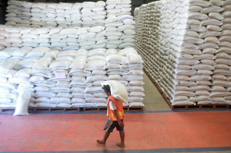 Stok beras Jabar melimpah