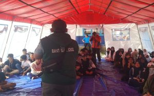 Bangkit Pasca Gempa Cianjur, Pelajar SMP Al-Azhary Ikut Trauma Healing