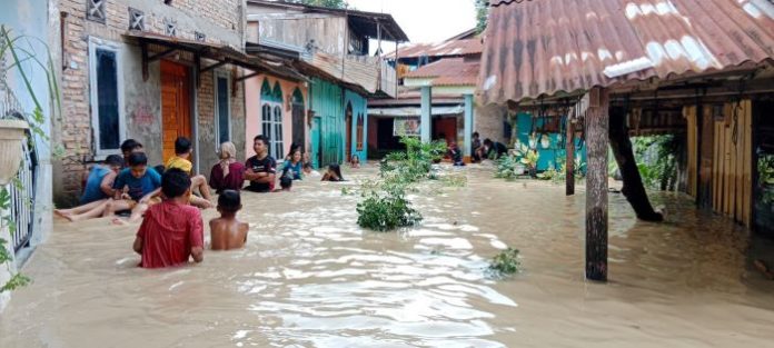 Kampung Semut kawasan paling terdampak banjir di Kota Tebing Tinggi. (ahmad).