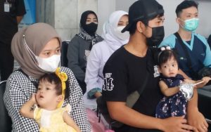 Orang Tua Bayi Kembar Siam Senang Buah Hatinya Bisa Kembali Normal