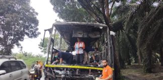 Bus Terbakar