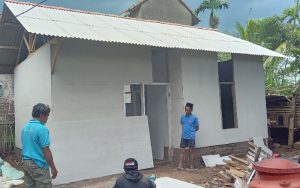 Warga Cugenang Cianjur Bersyukur Ada Bantuan Huntara