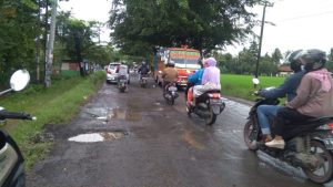 Dua Jalan Raya di Karawang ini segera Diperbaiki dengan Total Anggaran Rp18 Miliar
