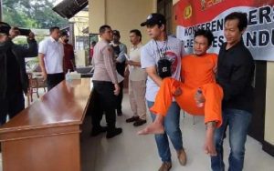 Pelaku Pembunuhan di Riung Bandung Ditangkap, Dua Kakinya Ditembak