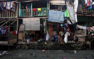 Jumlah Warga Miskin di Jabar Turun, Benarkah?