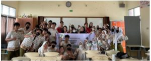 Mahasiswa Universitas Mecu Buana Melaksanakan Kegiatan Kuliah peduli Negeri di SMAN 13 Depok