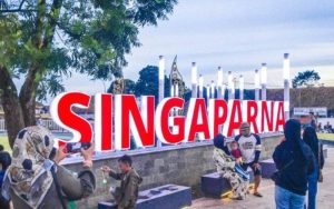 Ngeri! Satpol PP Ancam Pidana PKL yang Dagang di Alun-alun Singaparna Tasikmalaya