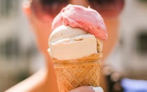 Waduh! Puluhan Siswa di Garut Keracunan Jajanan Es Krim