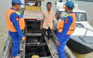 Curiga Bawa PMI Ilegal dan Narkoba, Polisi Kejar Kapal Motor di Perairan Tanjungbalai