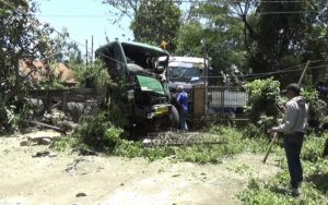 Kecelakaan Maut di Purwakarta: Seorang Ibu dan Sang Anak Tewas Terlindas Truk