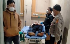 Pria Mabuk di Purwakarta Ini Ditemukan Tergeletak karena Dianiaya?