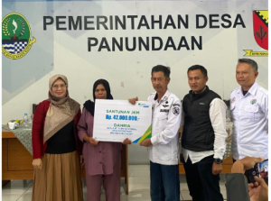 BPJS Ketenagakerjaan Menyerahkan Santunan Kematian sebesar Rp. 42.000.000,- Kepada Ahli Waris Desa Panundaana