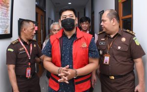 Kejati Jabar Tahan Dua Tersangka Kasus Korupsi Dana KUR di Kota Bandung